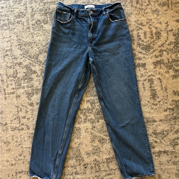 Abercrombie Ultra High Rise 90s Jeans - Picture 3 of 6